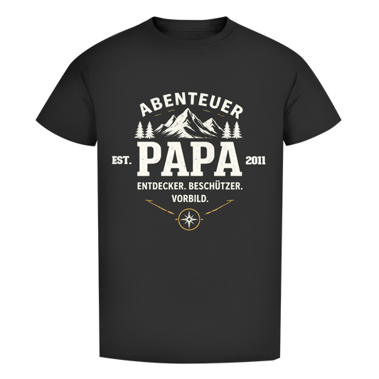 Herren T-Shirt - "Abenteuer Papa" - EST.  Jahreszahl