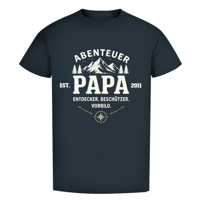 Herren T-Shirt - "Abenteuer Papa" - EST.  Jahreszahl