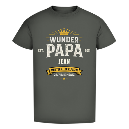 Herren T-Shirt - "Wunder Papa" - EST.  Jahreszahl / Namen